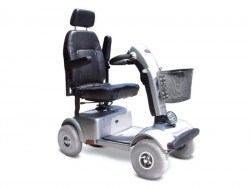 Mobilais invalīdu skuteris